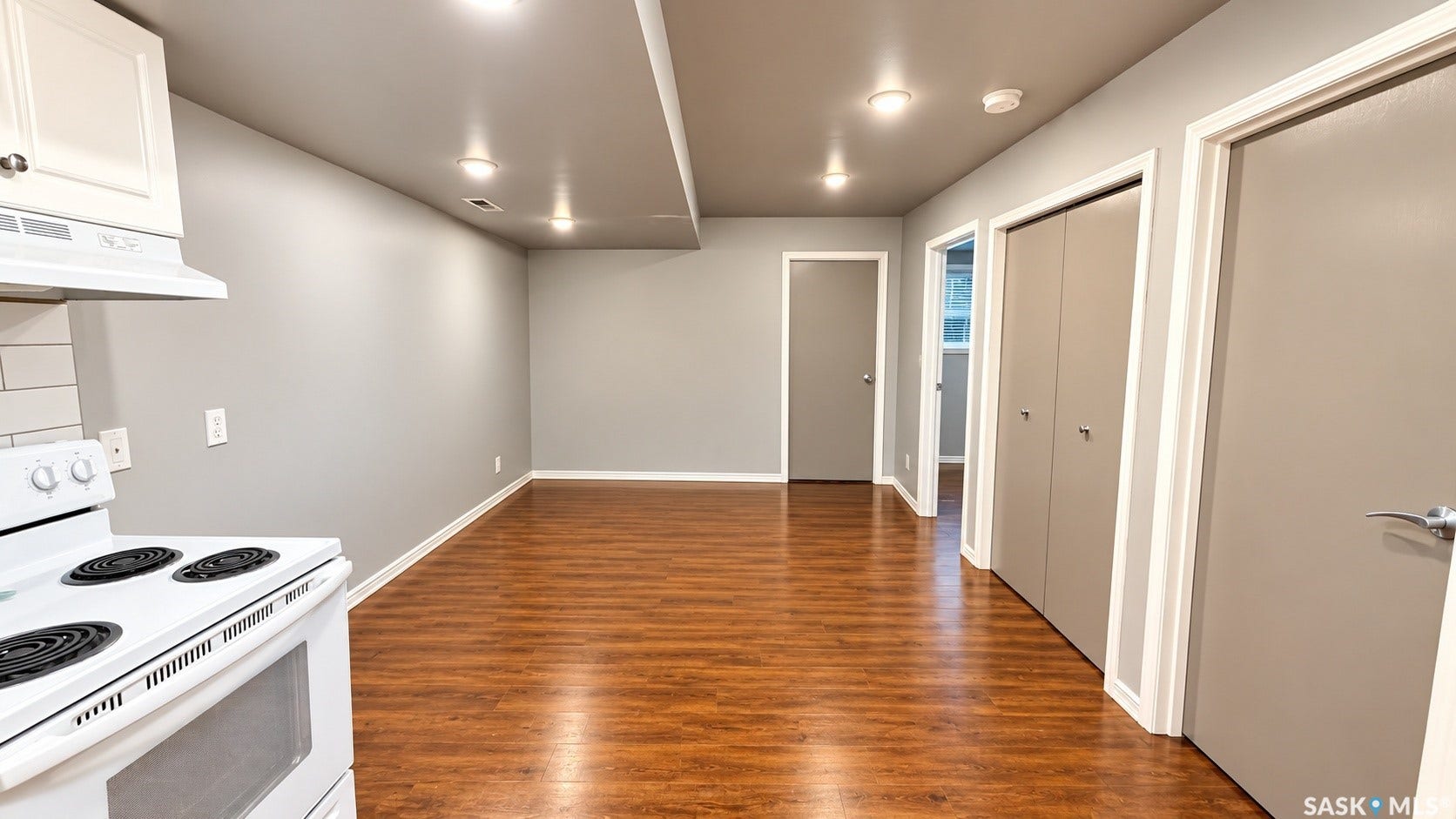 717 31st Street W, Saskatoon SK S7L 0R5
