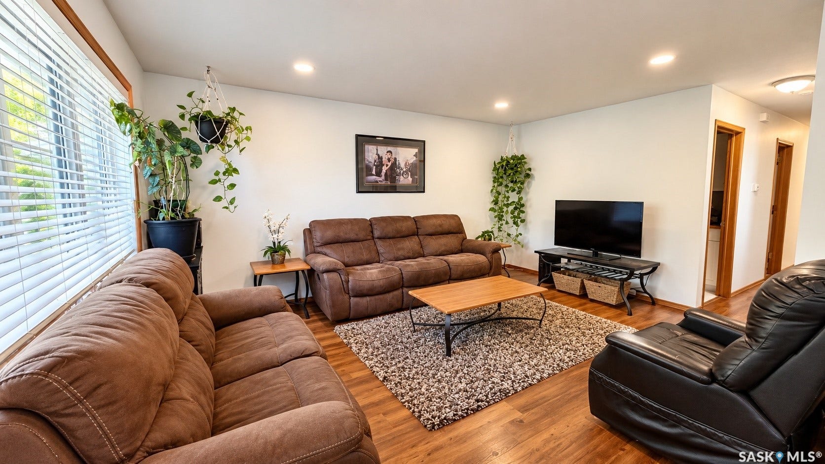 717 31st Street W, Saskatoon SK S7L 0R5