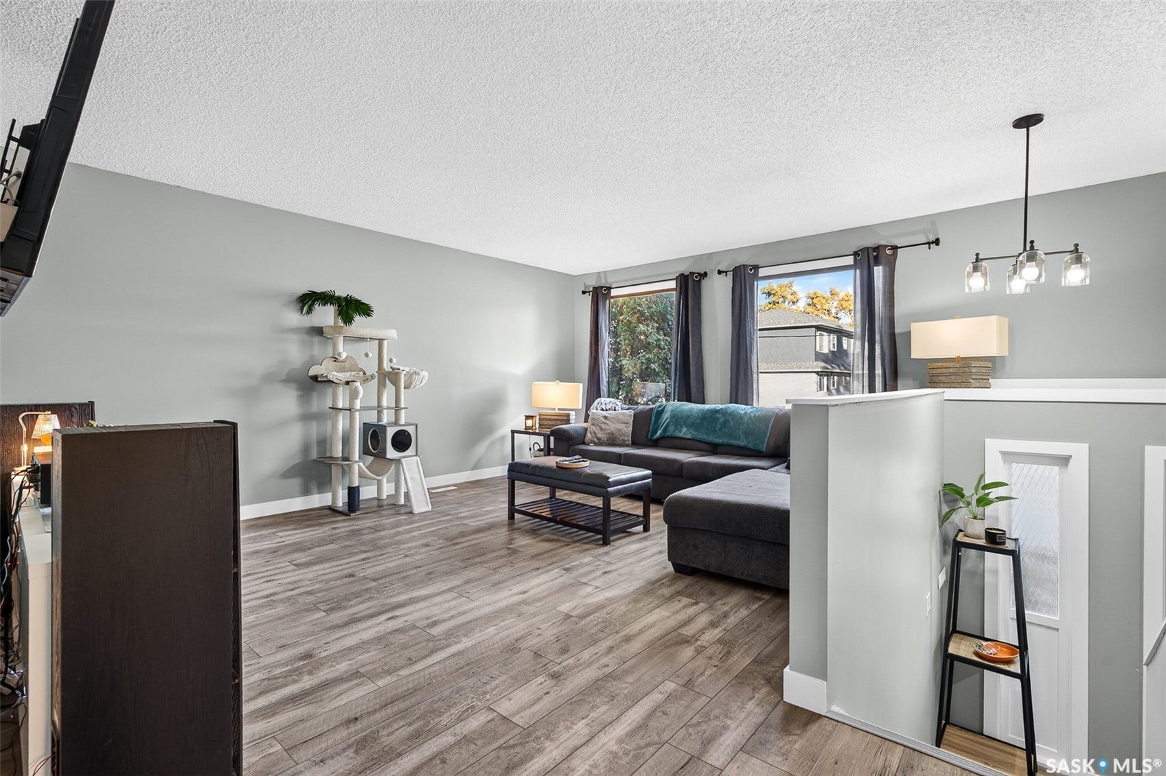 1010 9th Avenue SW, Moose Jaw SK S6H 5X5