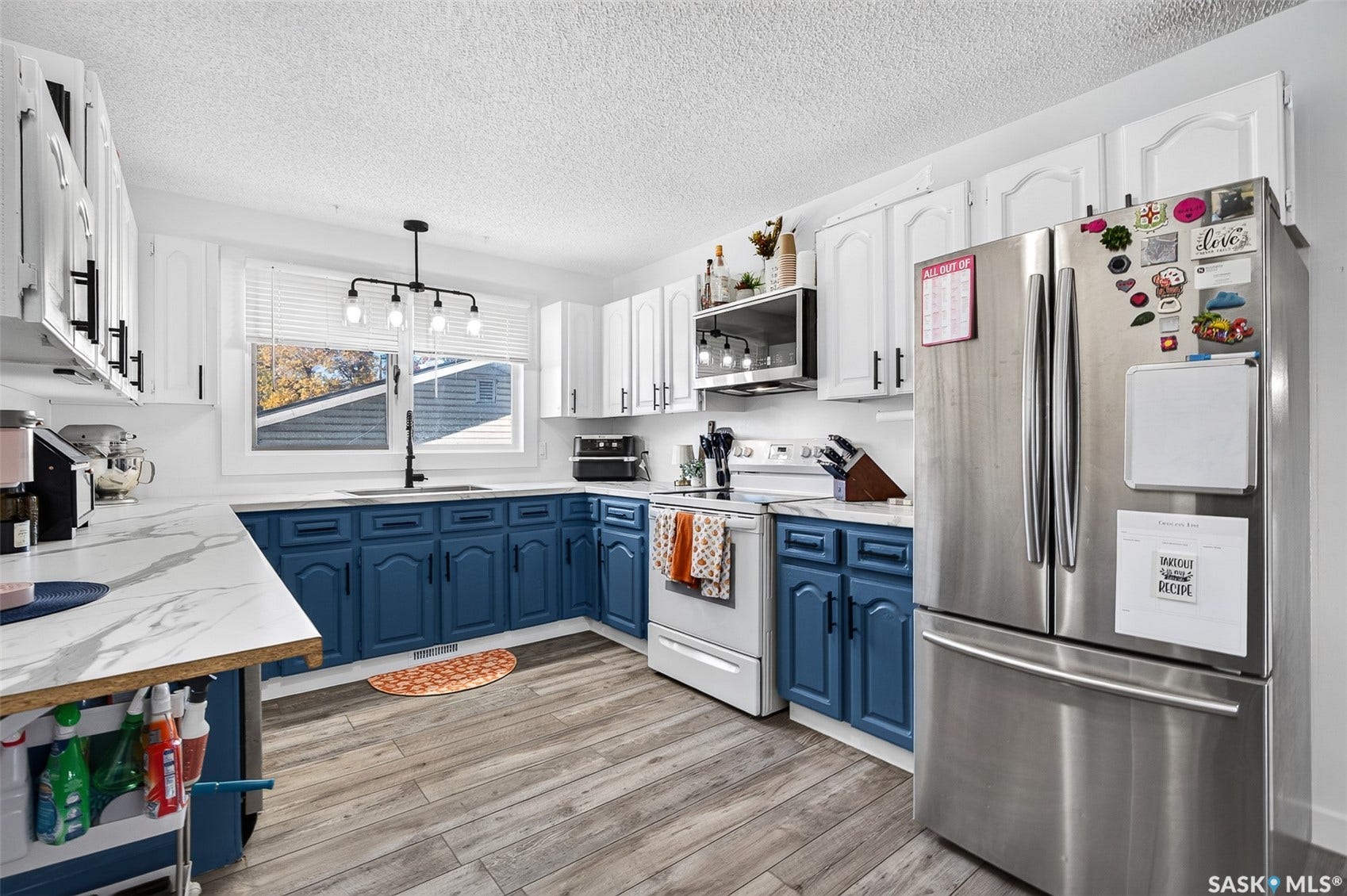 1010 9th Avenue SW, Moose Jaw SK S6H 5X5