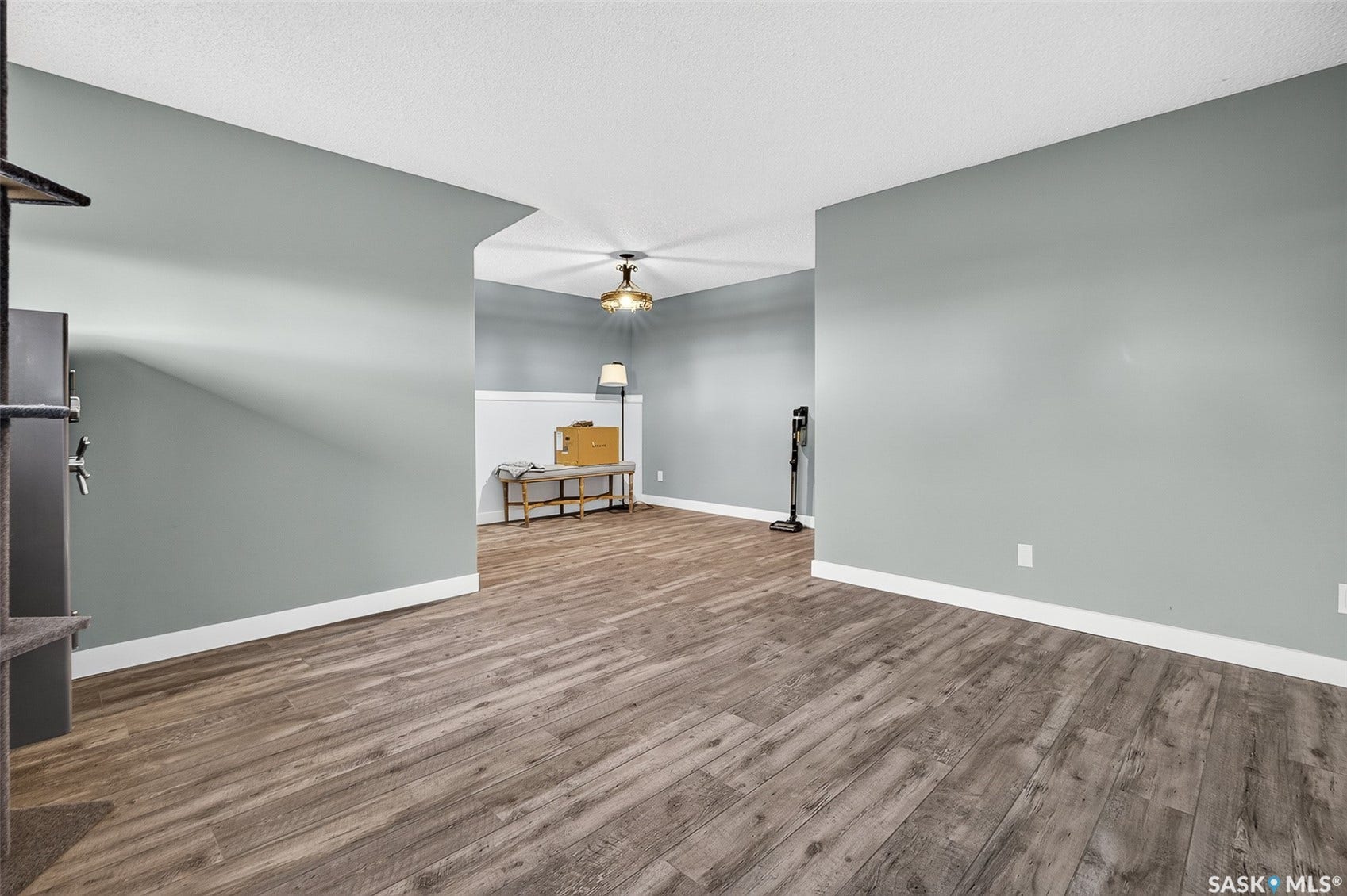 1010 9th Avenue SW, Moose Jaw SK S6H 5X5
