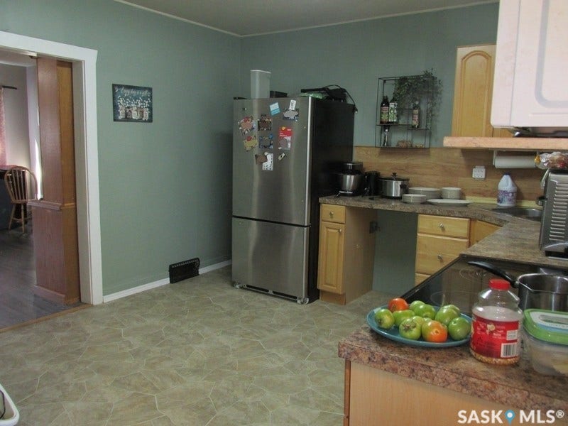 221 1st Street E, Nipawin SK S0E 1E0