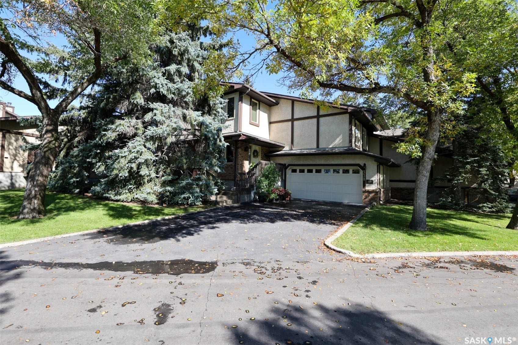 338 Avon Drive, Regina SK S4V 1L8