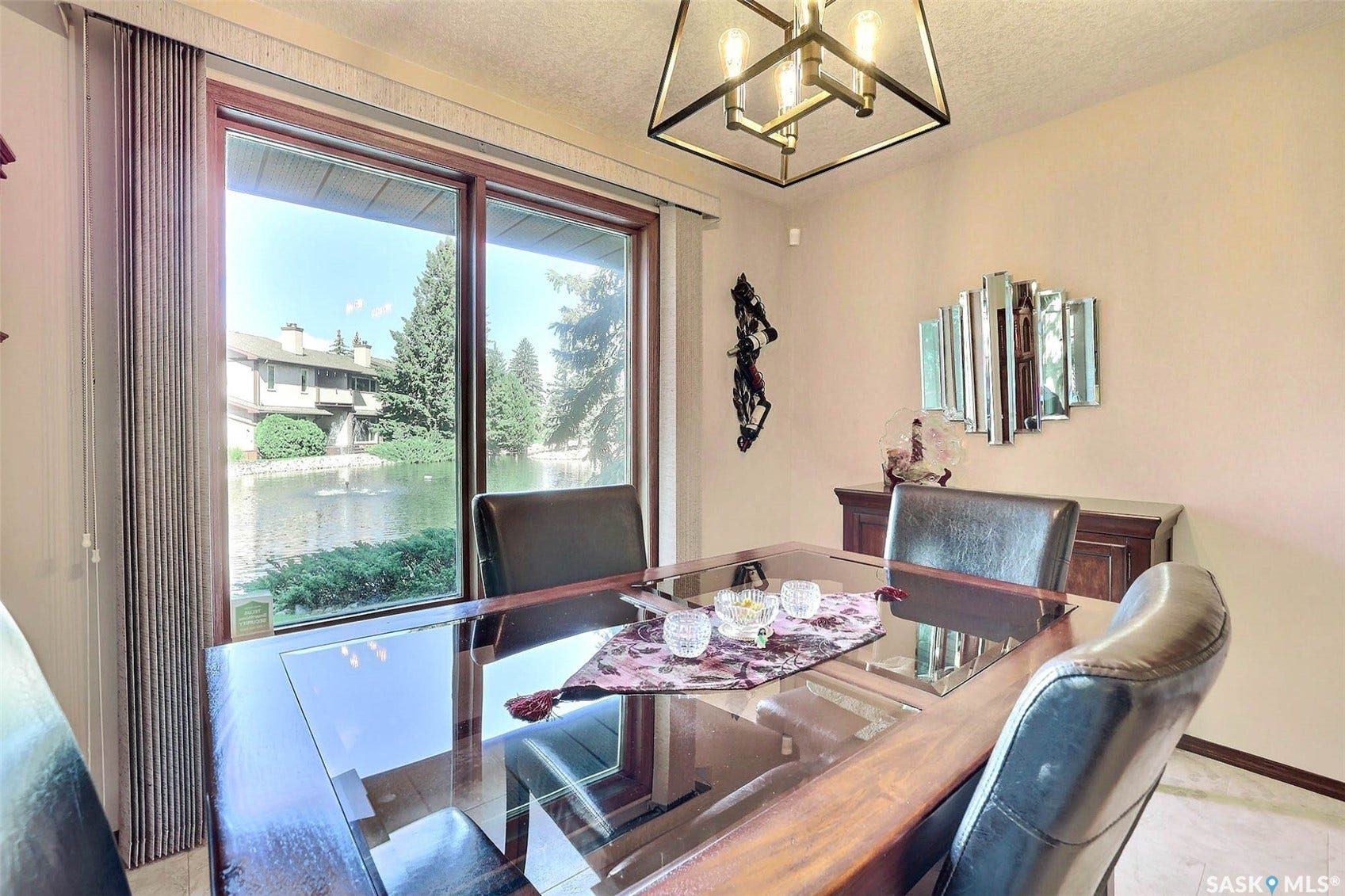 338 Avon Drive, Regina SK S4V 1L8
