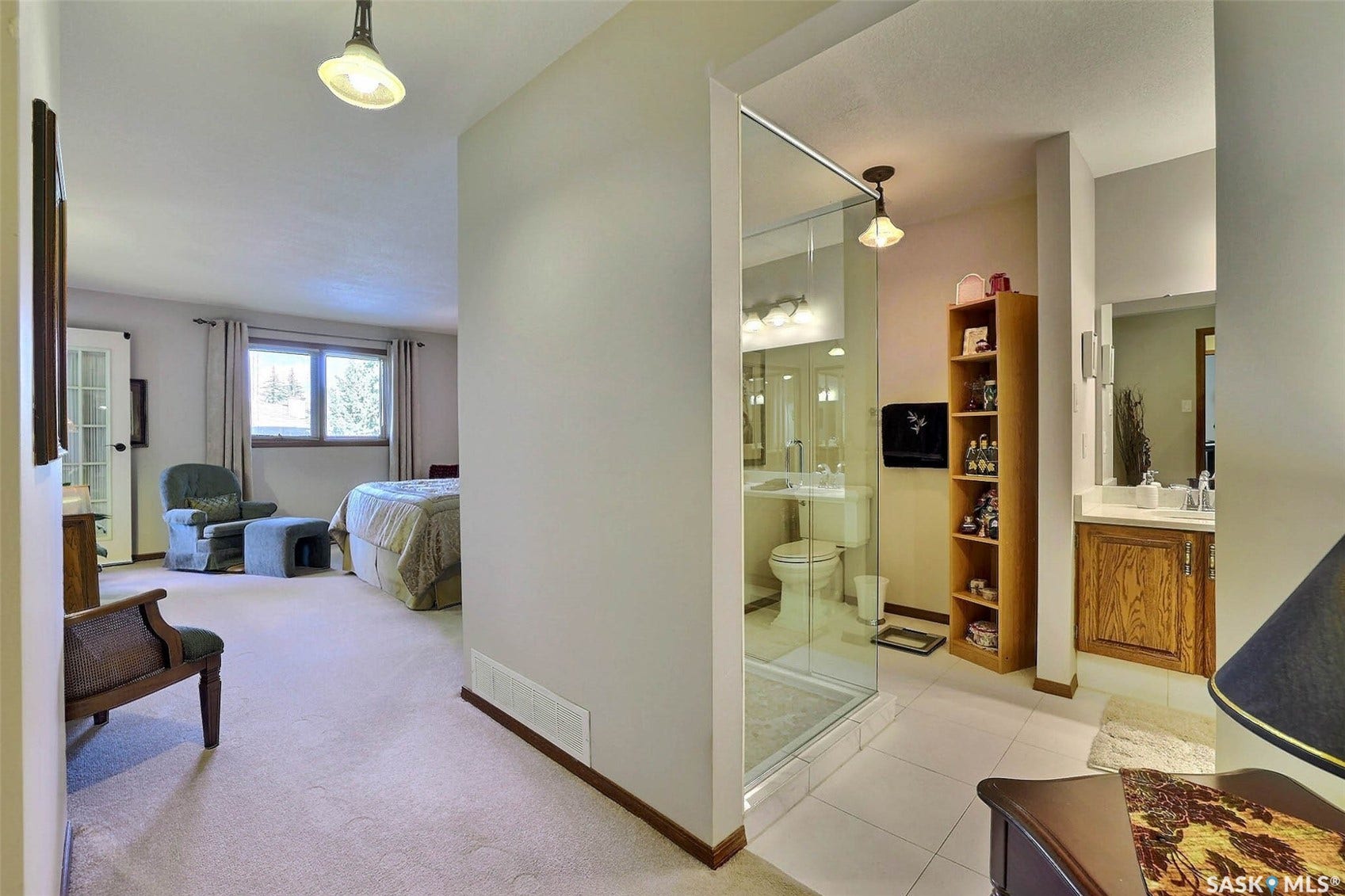 338 Avon Drive, Regina SK S4V 1L8
