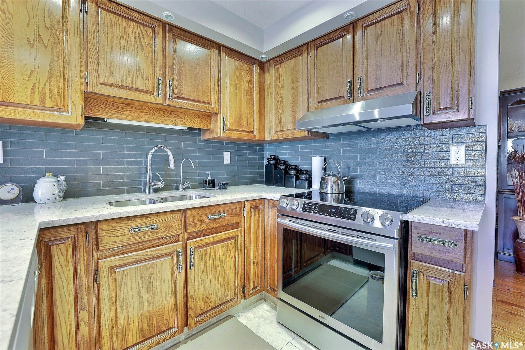 338 Avon Drive, Regina SK S4V 1L8