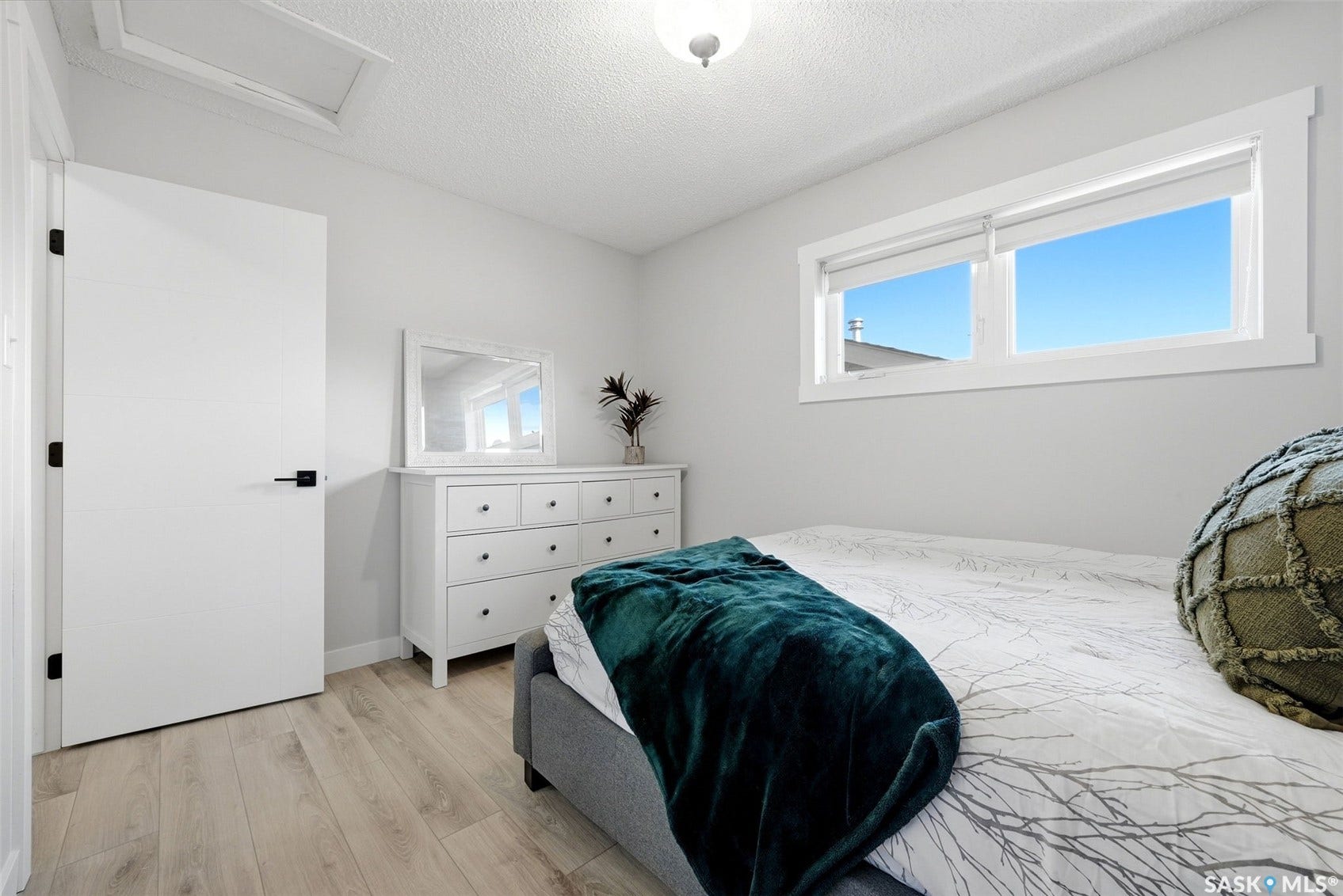 2714 Jaques Place E, Regina SK S4V 0X6