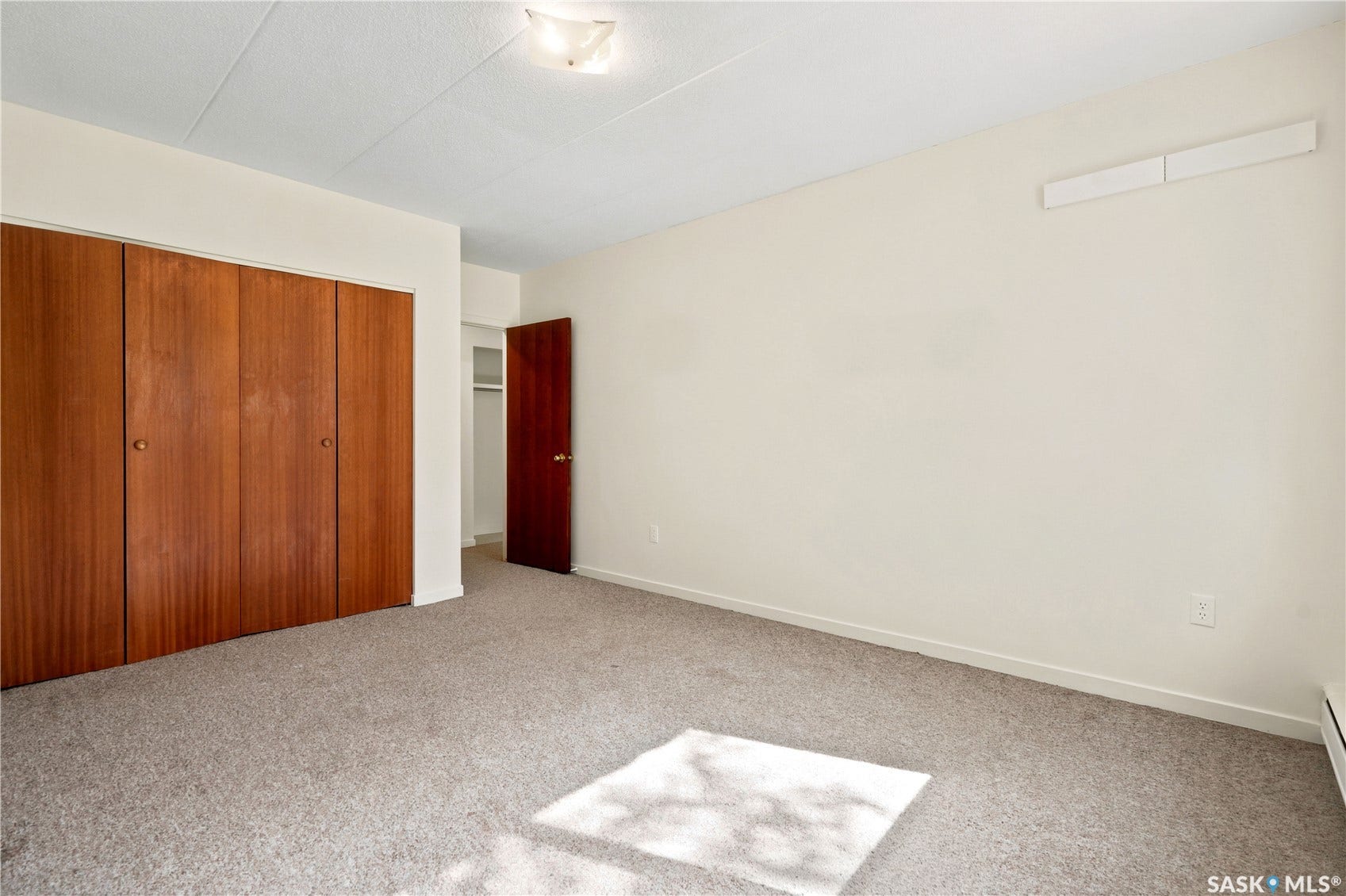 2620 5TH Avenue N, #8, Regina SK S4R 5E5