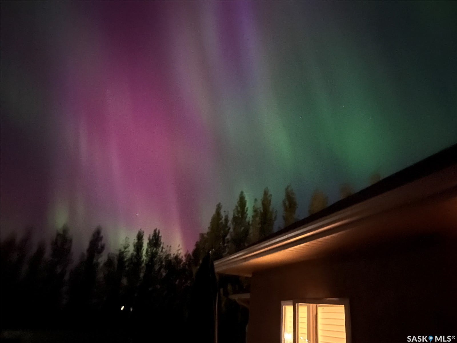 incredible skies to behold at night from the home and deck