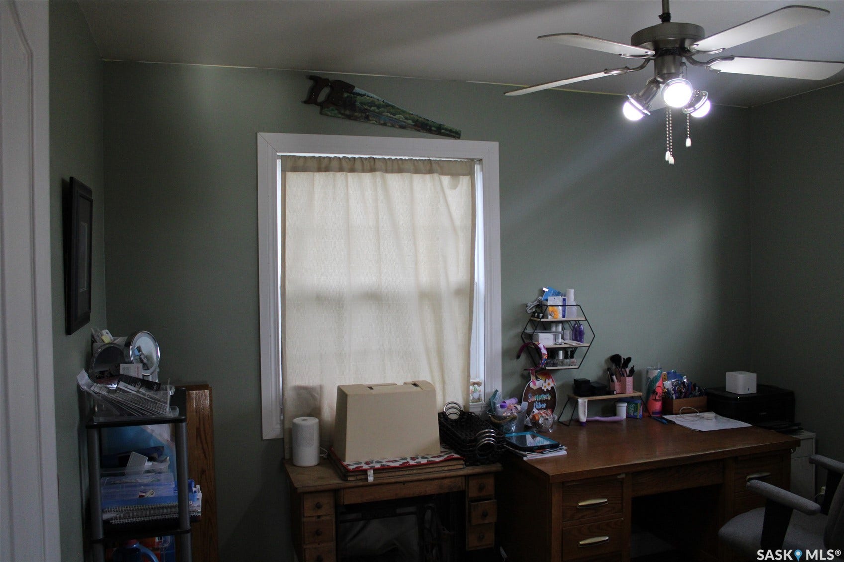 Office with ceiling fan