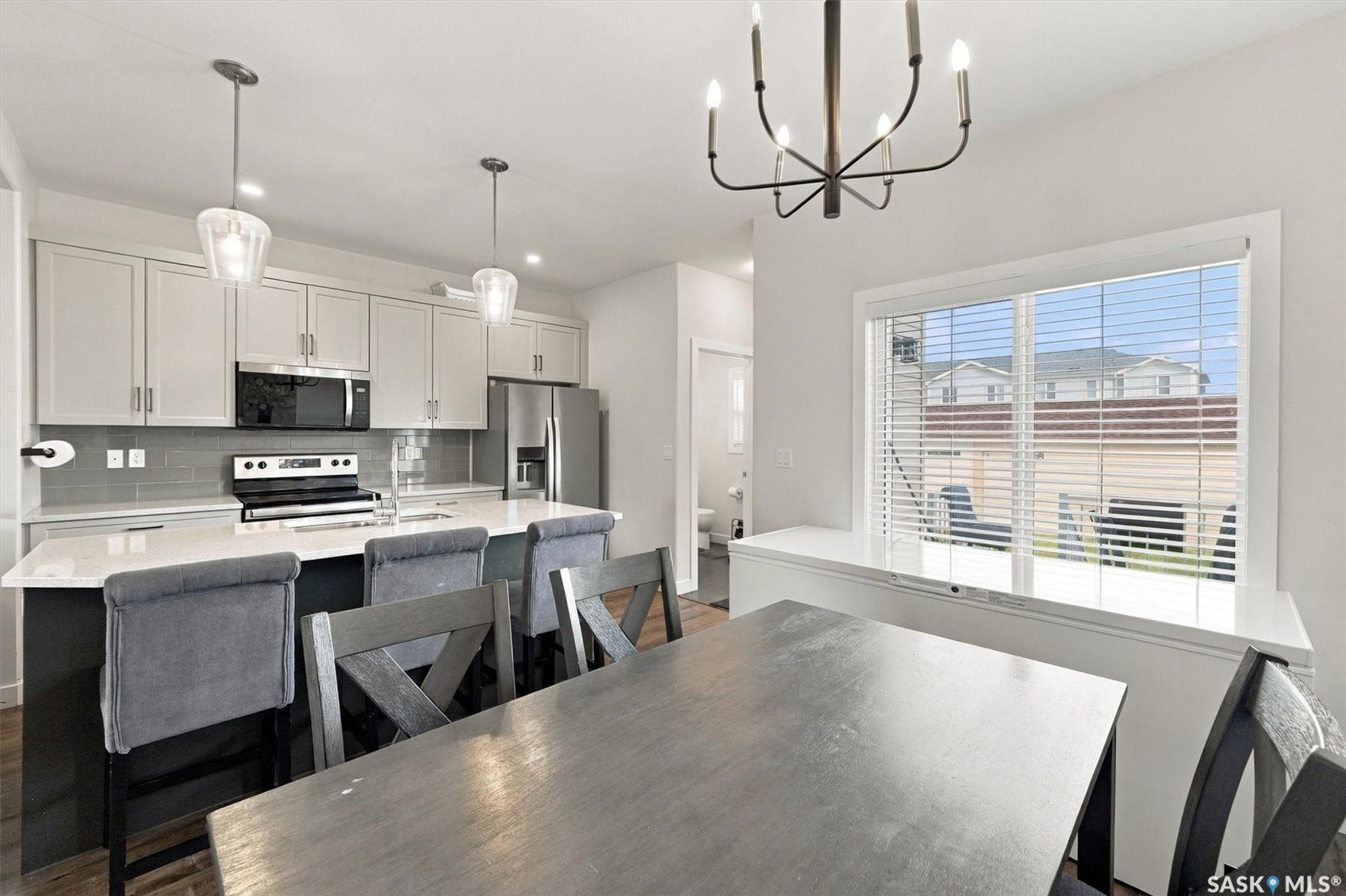 661 Feheregyhazi Boulevard, Saskatoon SK S7W 0Z4