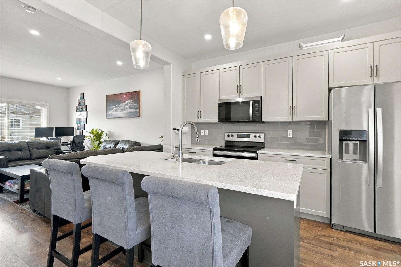 661 Feheregyhazi Boulevard, Saskatoon SK S7W 0Z4