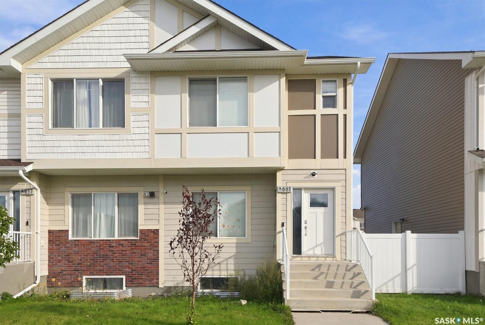 661 Feheregyhazi Boulevard, Saskatoon SK S7W 0Z4
