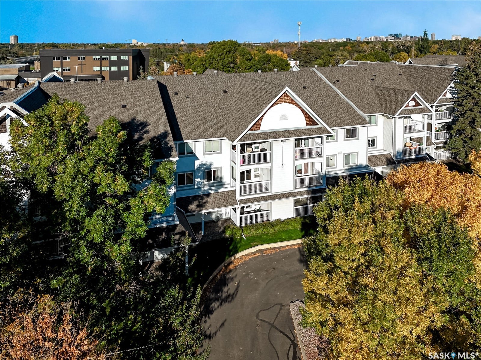 960 ASSINIBOINE Avenue E, #219, Regina SK S4V 2P8