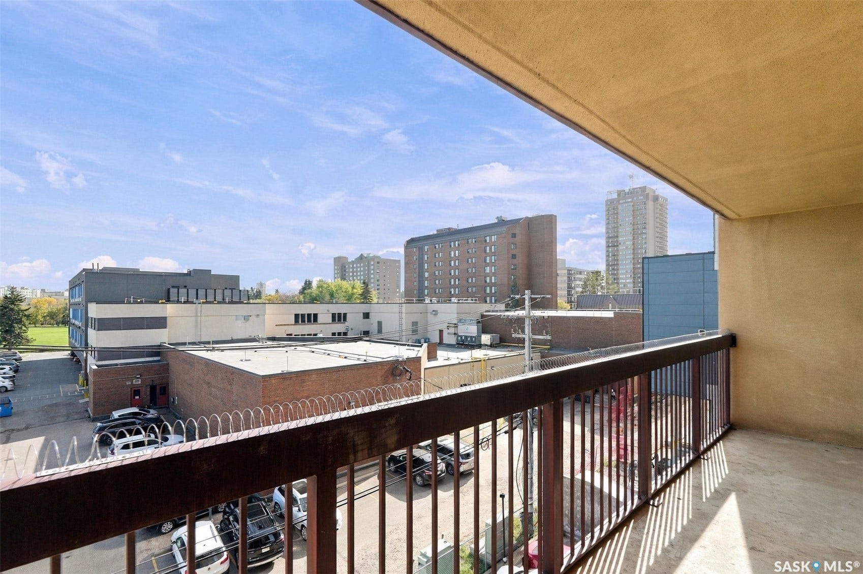 430 5th Avenue N, #502, Saskatoon SK S7K 6Z2