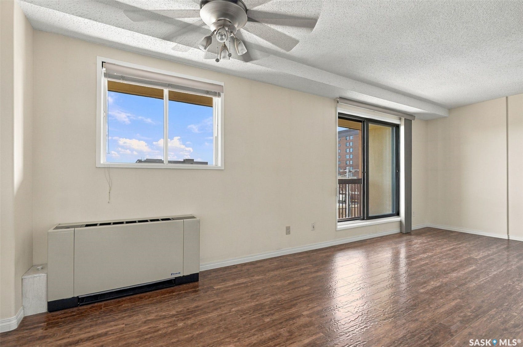 430 5th Avenue N, #502, Saskatoon SK S7K 6Z2