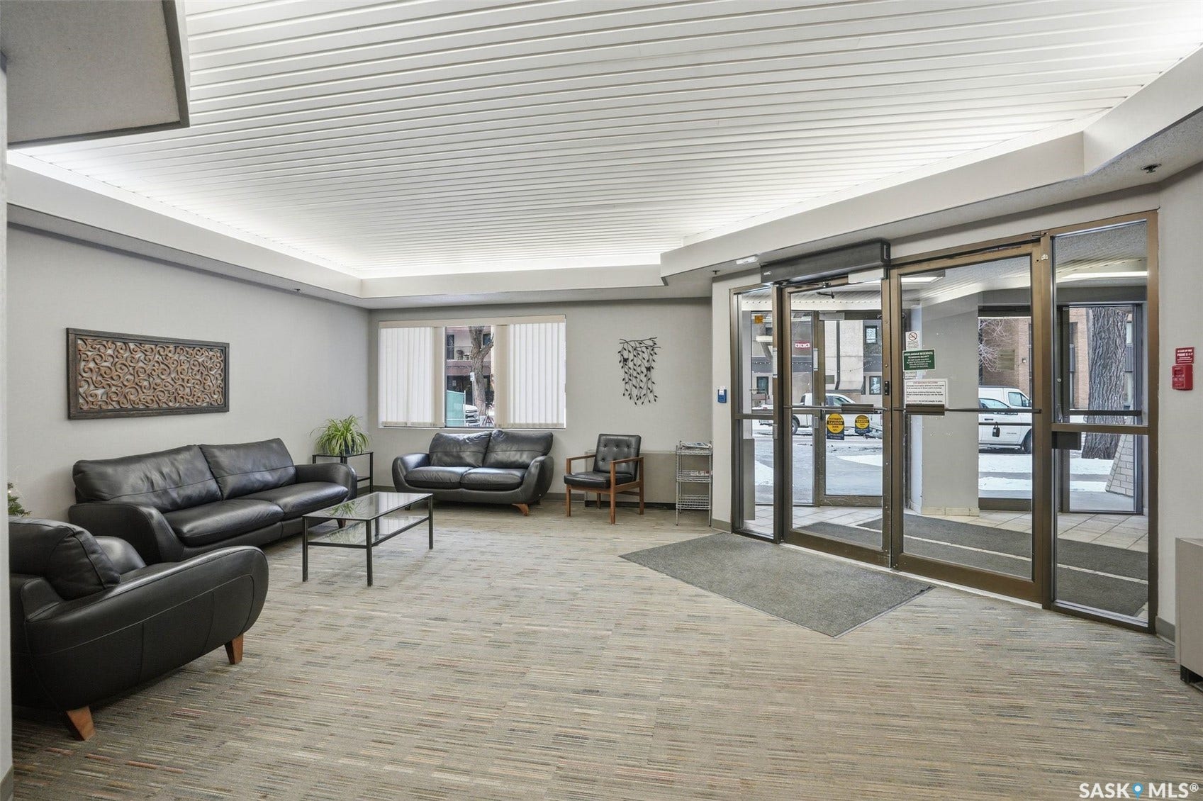 430 5th Avenue N, #502, Saskatoon SK S7K 6Z2