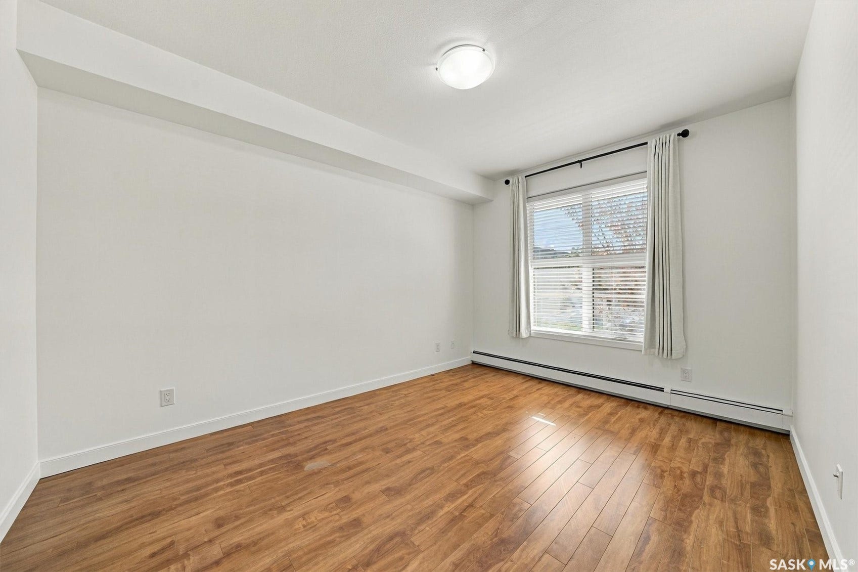 1035 Moss Avenue, #111, Saskatoon SK S7H 2E5