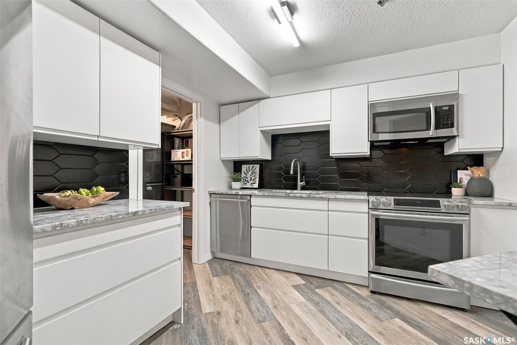 1700 Main Street, #208, Saskatoon SK S7H 5S1