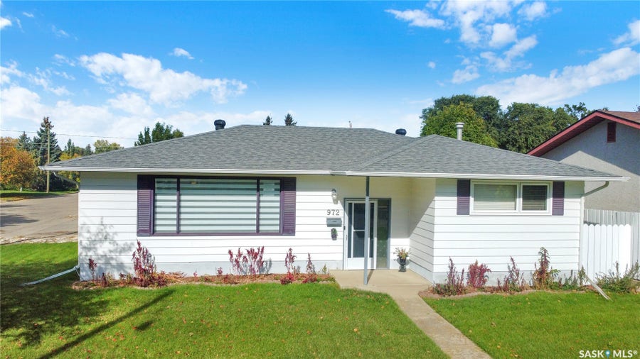 Property photo for 972 SIMCOE Street, Moose Jaw SK