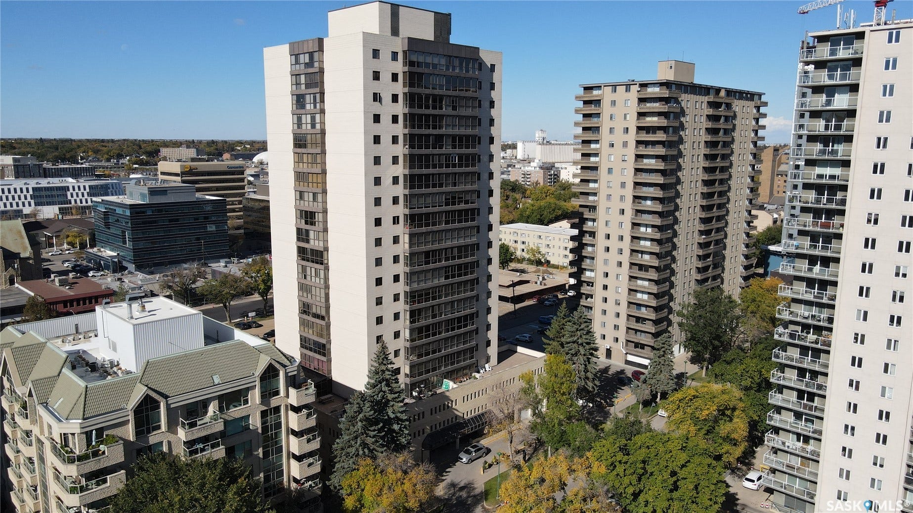315 5th Avenue N, #1405, Saskatoon SK S7K 2P4