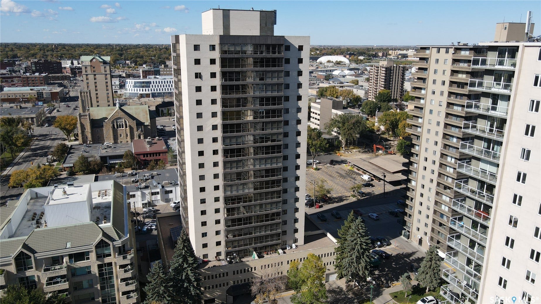 315 5th Avenue N, #1405, Saskatoon SK S7K 2P4