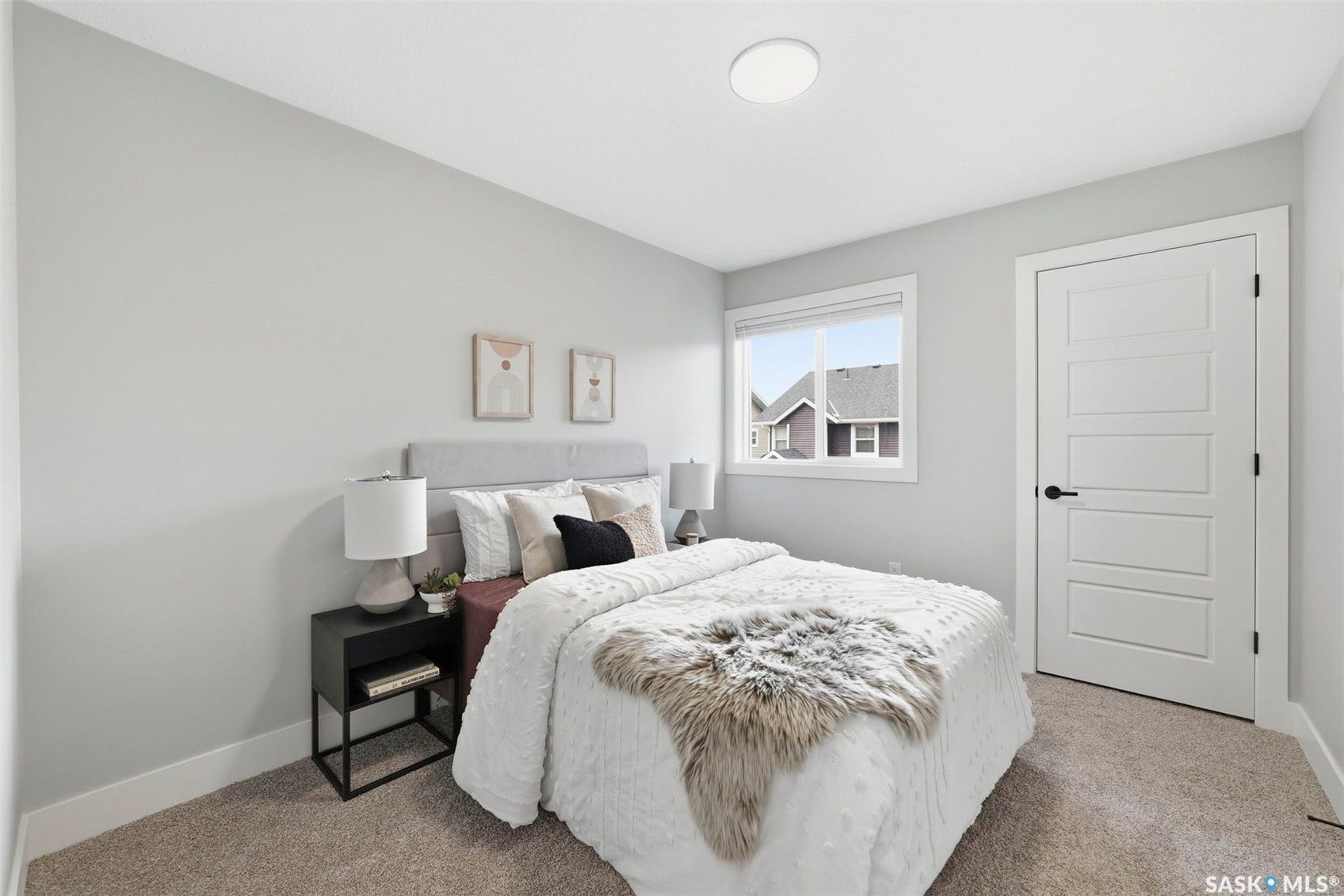 3220 11th Street W, #129, Saskatoon SK S7M 5M4