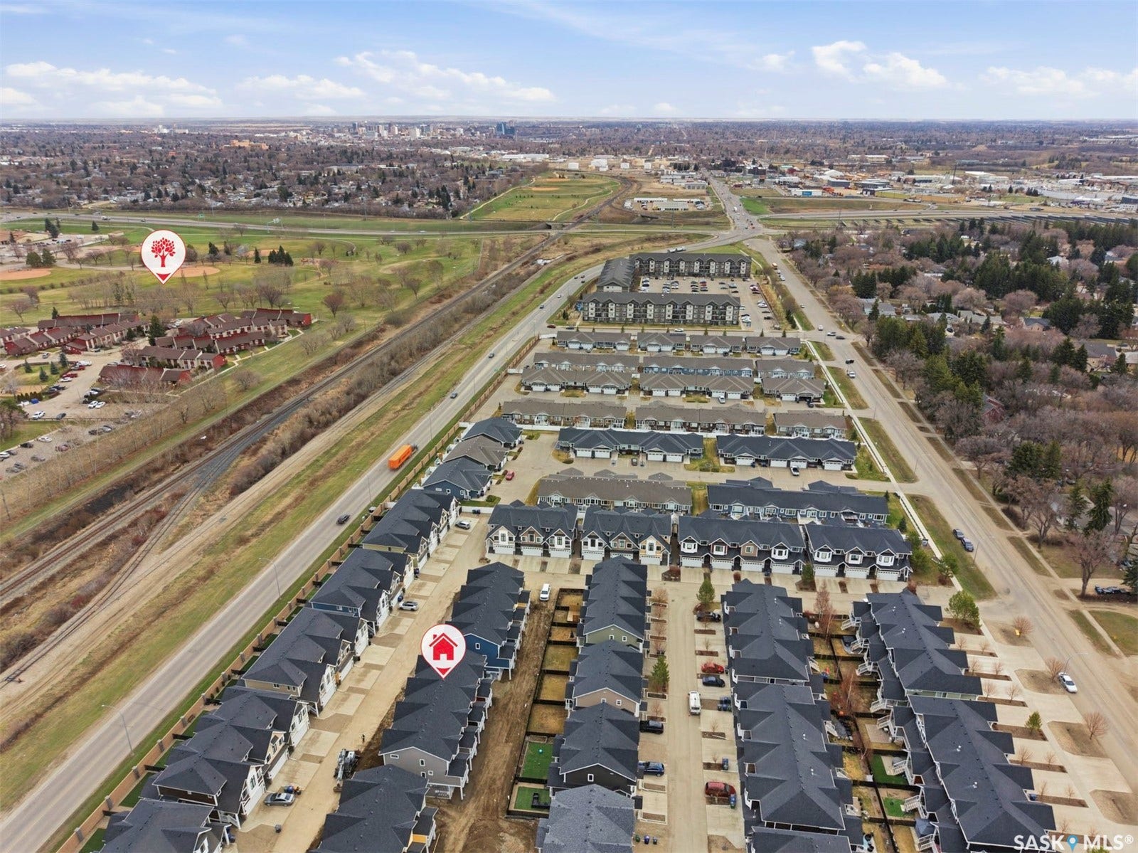 3220 11th Street W, #129, Saskatoon SK S7M 5M4