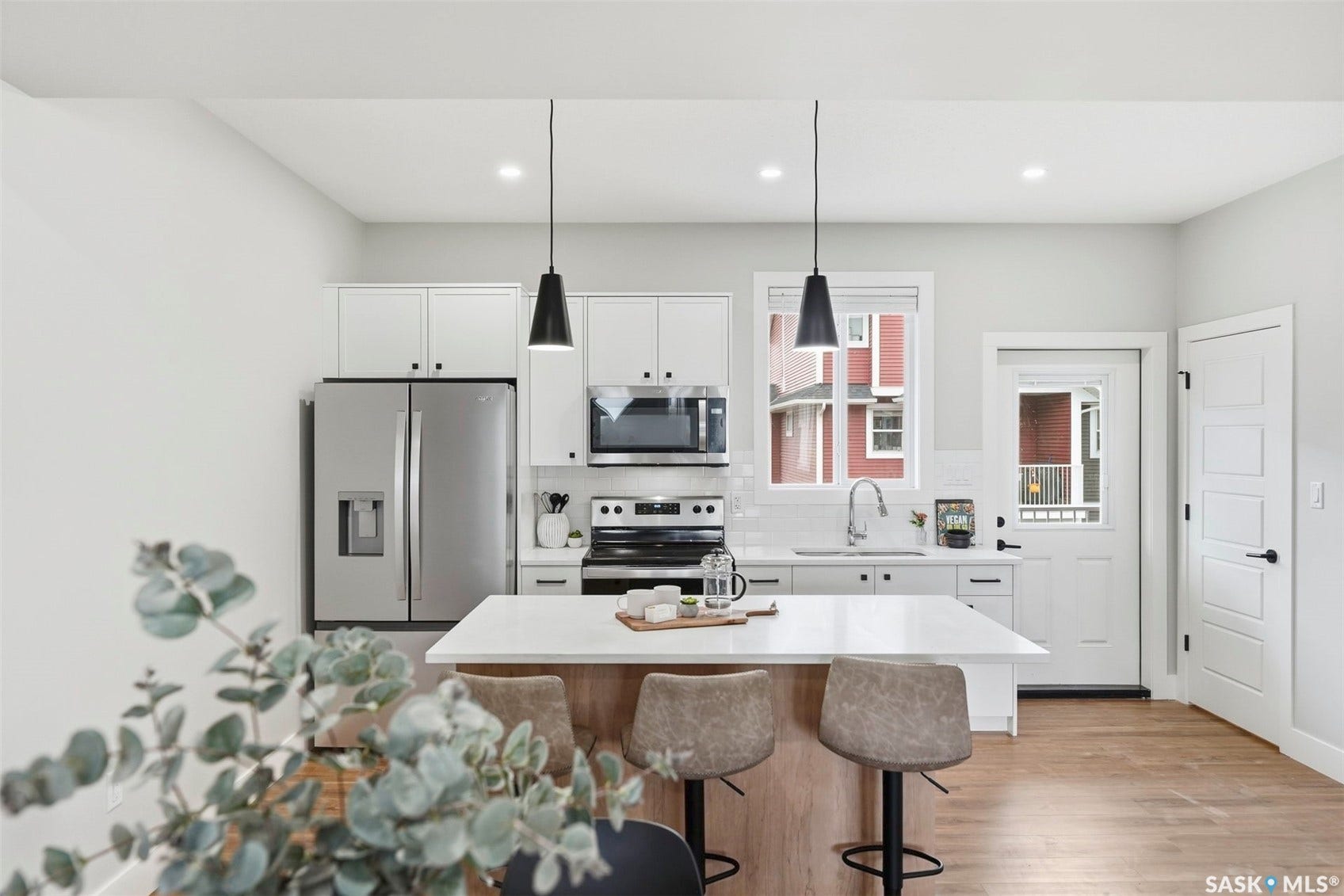 3220 11th Street W, #129, Saskatoon SK S7M 5M4