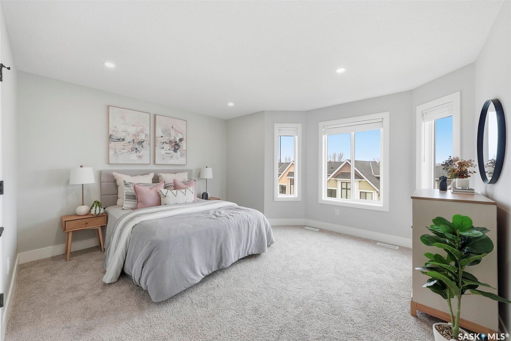 3220 11th Street W, #129, Saskatoon SK S7M 5M4