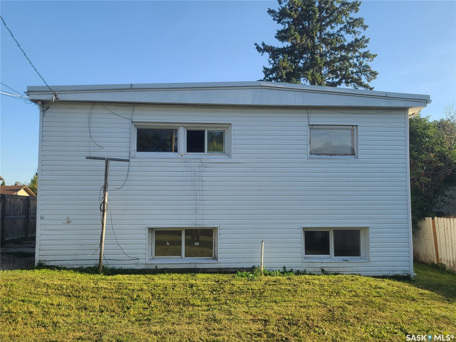 130 26th Street W, Prince Albert SK S6V 4P9