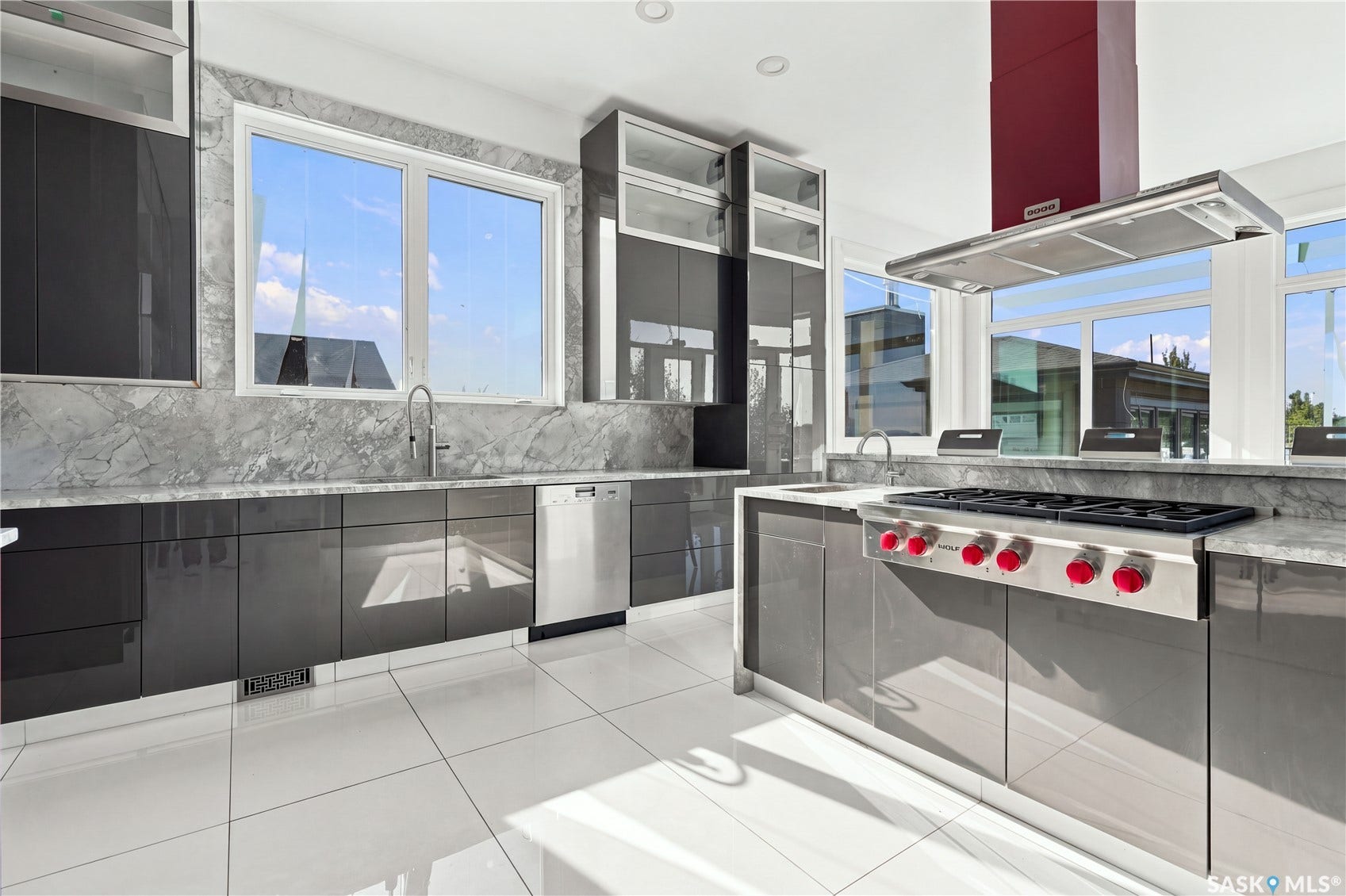 515 Pohorecky Lane, Saskatoon SK S7W 0L2