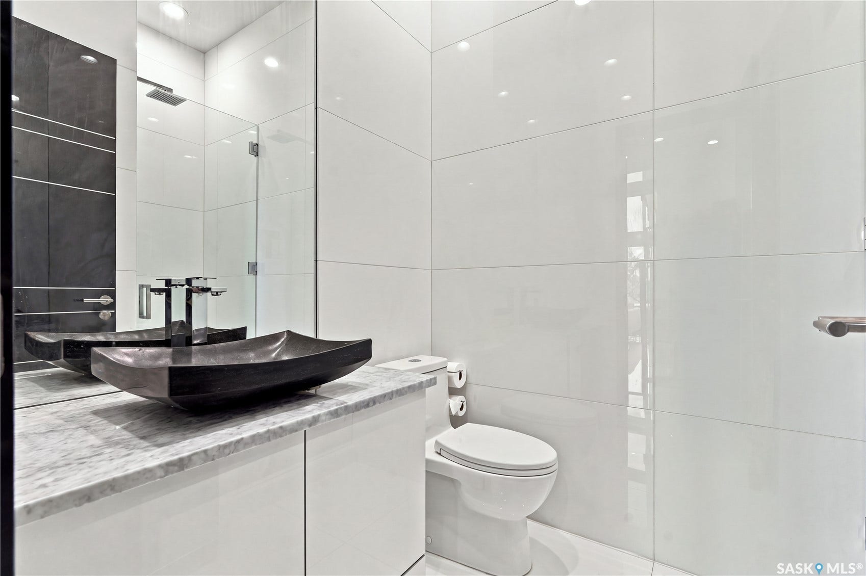 515 Pohorecky Lane, Saskatoon SK S7W 0L2