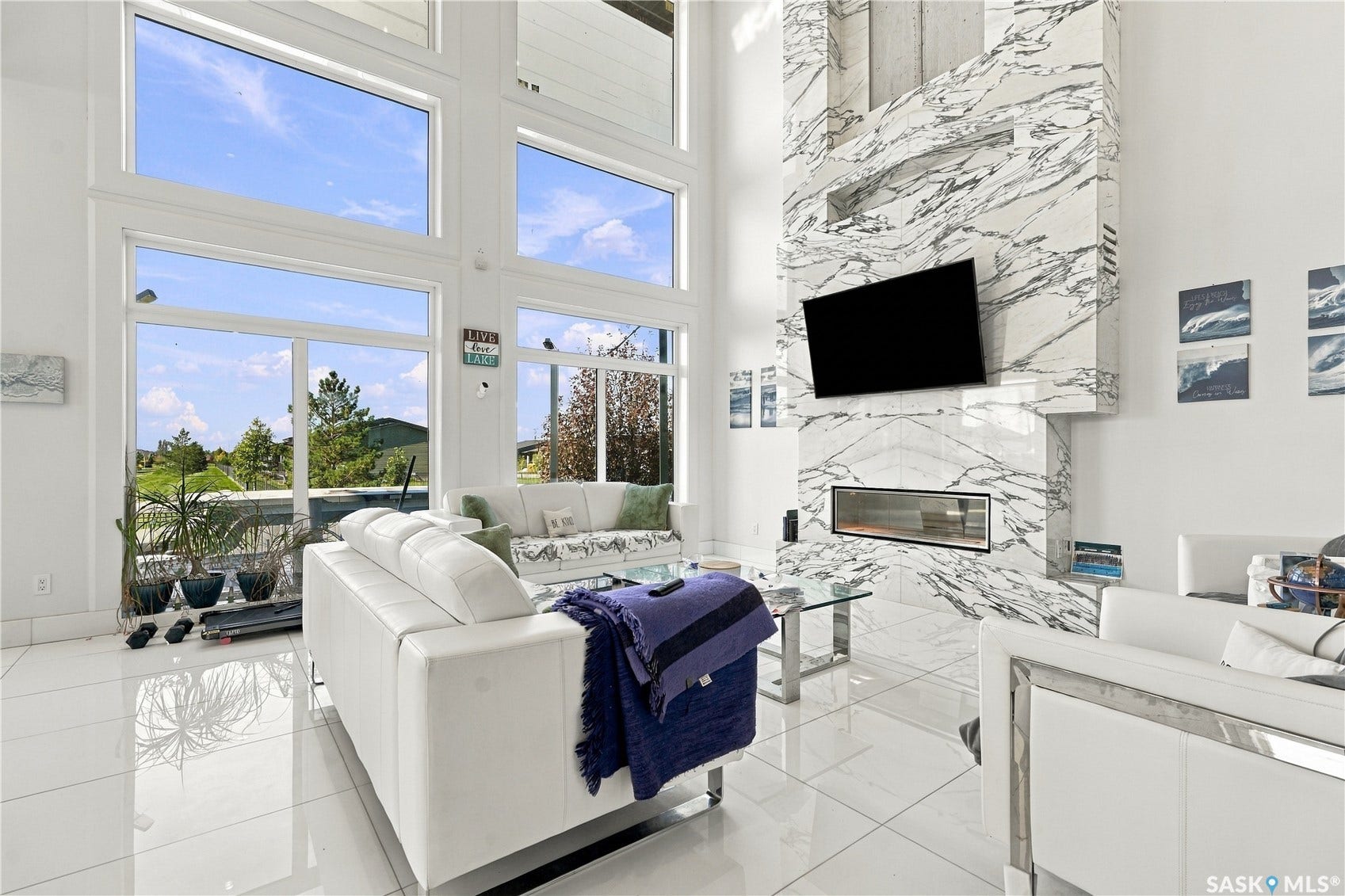 515 Pohorecky Lane, Saskatoon SK S7W 0L2