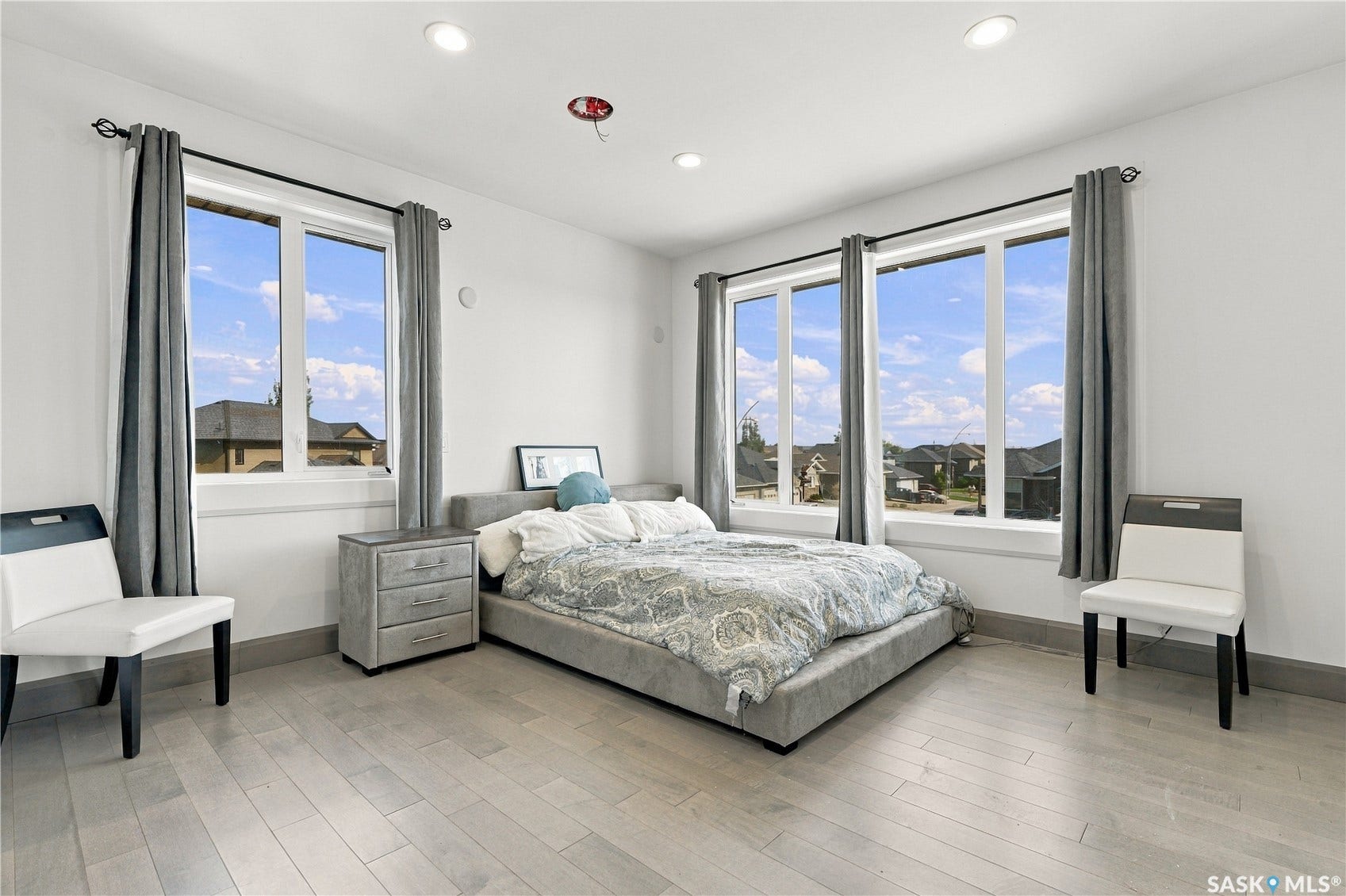 515 Pohorecky Lane, Saskatoon SK S7W 0L2