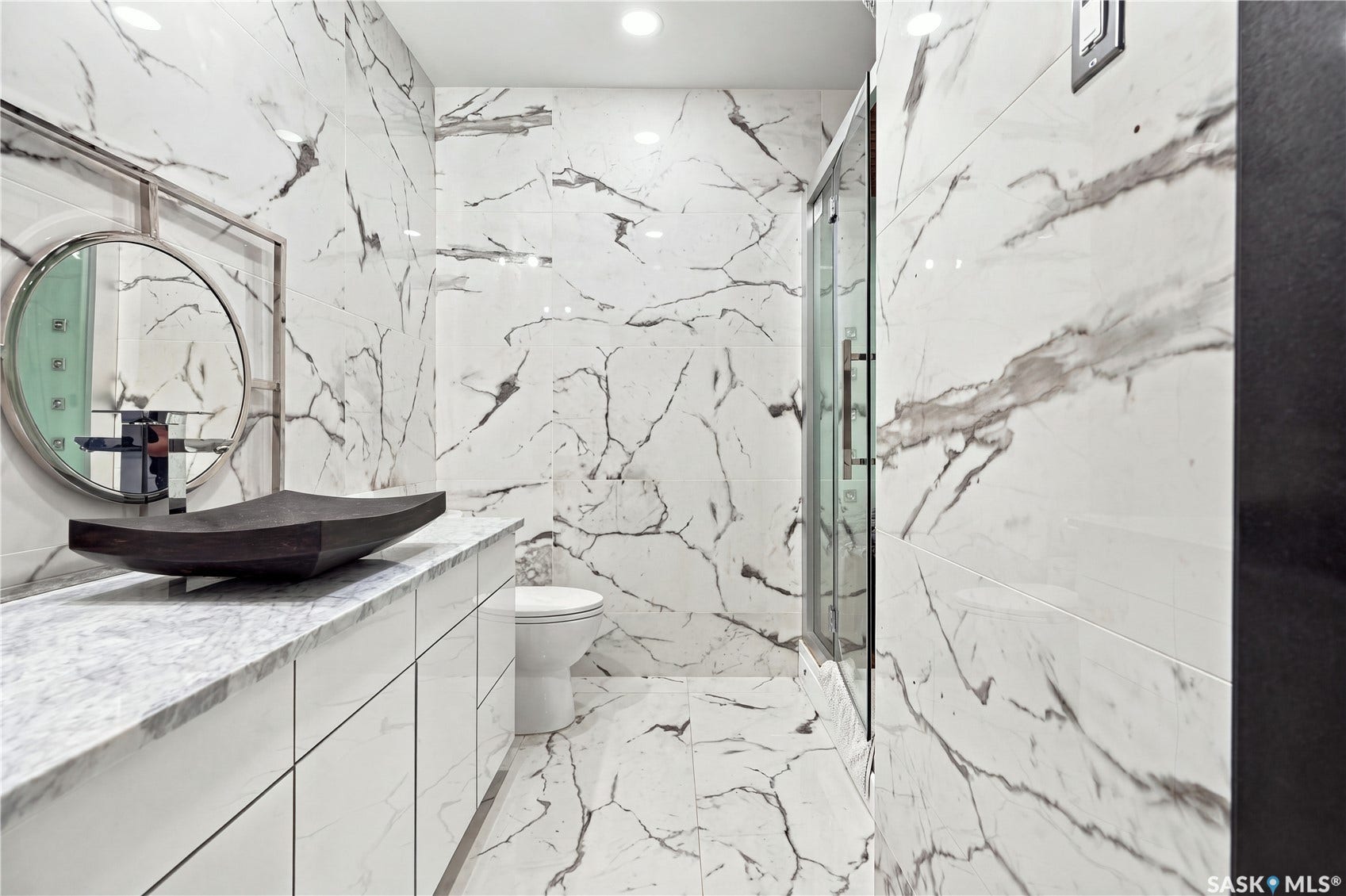 515 Pohorecky Lane, Saskatoon SK S7W 0L2