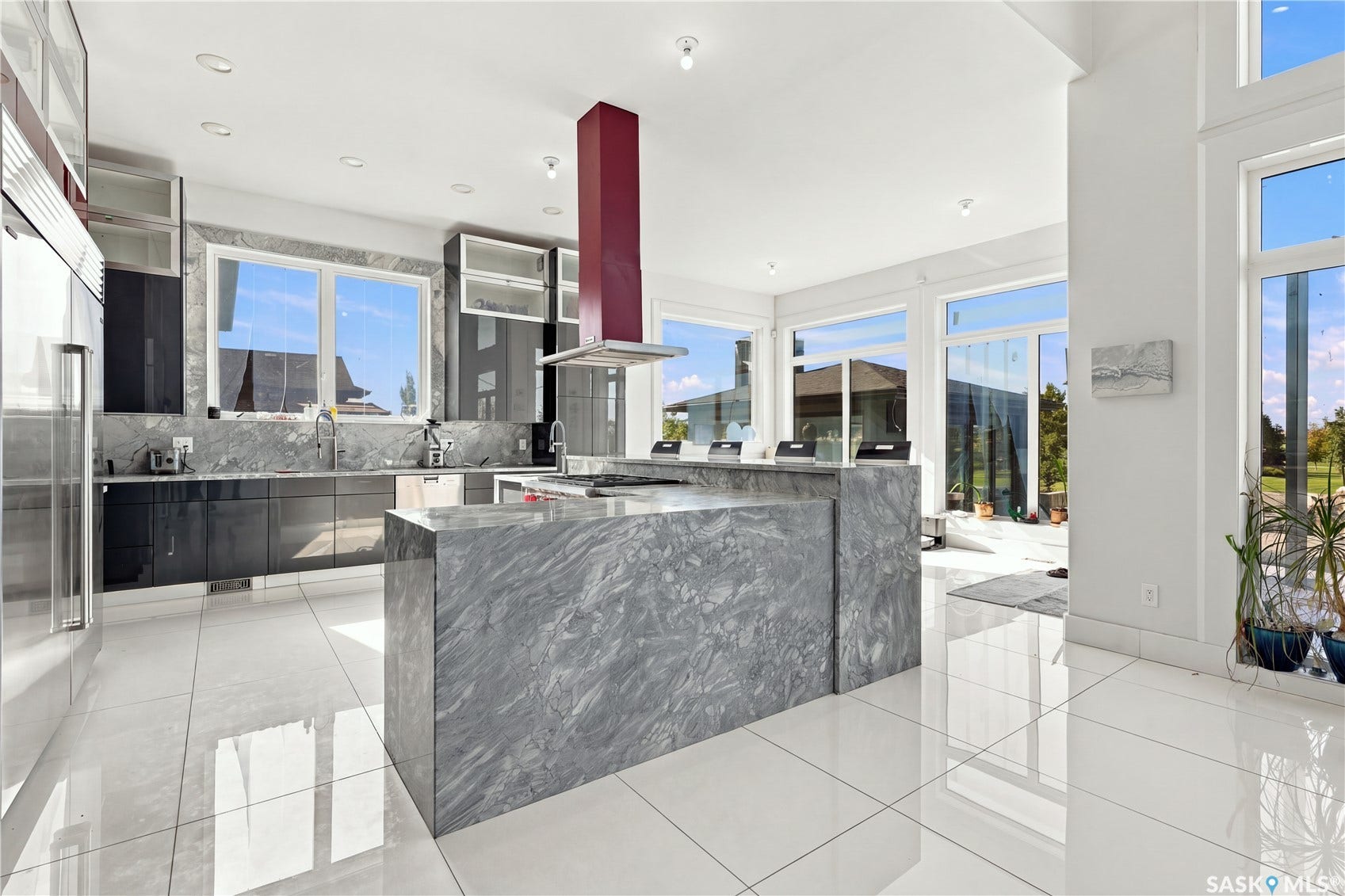 515 Pohorecky Lane, Saskatoon SK S7W 0L2