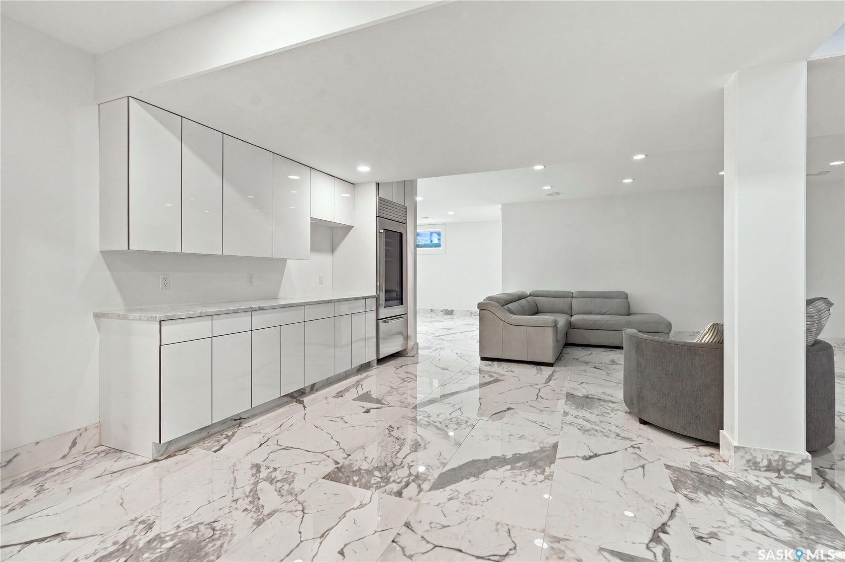 515 Pohorecky Lane, Saskatoon SK S7W 0L2