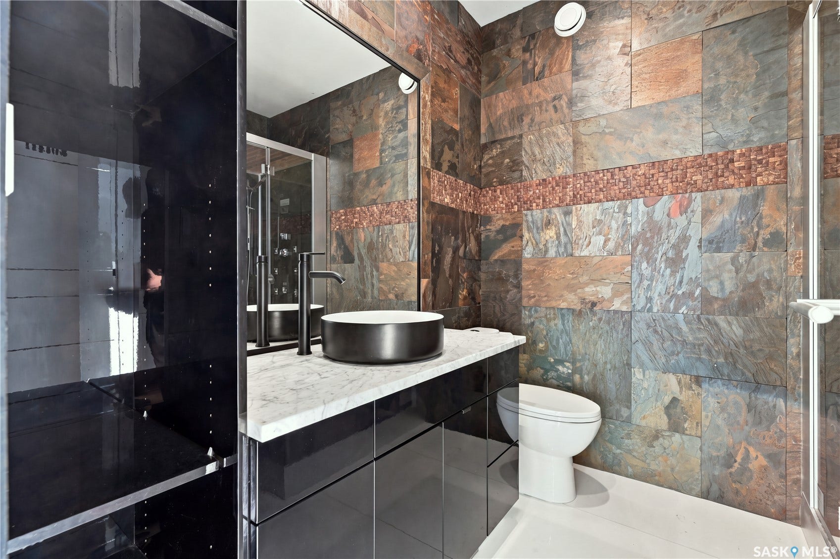 515 Pohorecky Lane, Saskatoon SK S7W 0L2