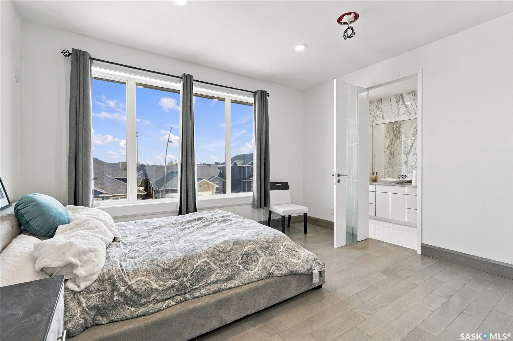 515 Pohorecky Lane, Saskatoon SK S7W 0L2