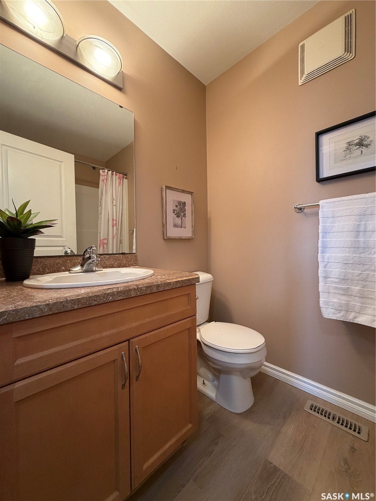 3730 Eastgate Drive E, #304, Regina SK S4Z 0A1