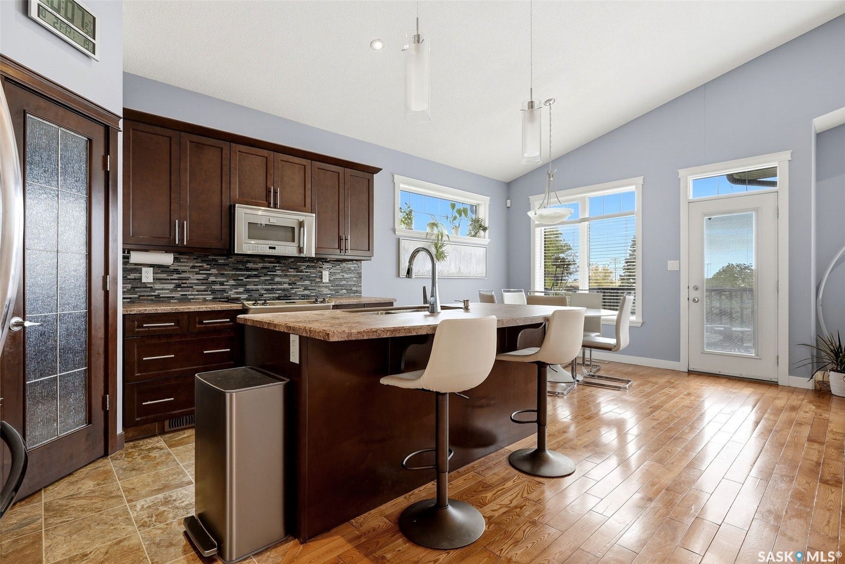 4555 Solie Crescent, Regina SK S4X 0B4 4555 Solie Crescent, Regina SK S4X 0B4
