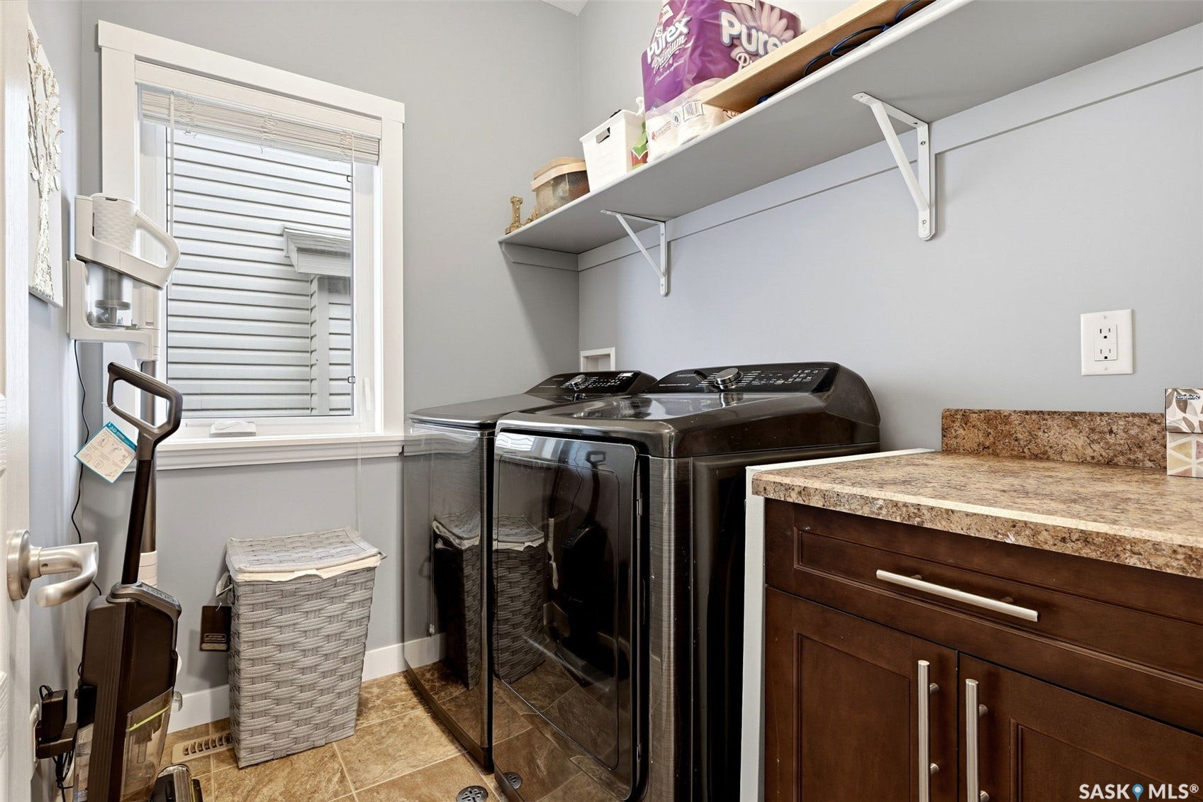 4555 Solie Crescent, Regina SK S4X 0B4 4555 Solie Crescent, Regina SK S4X 0B4