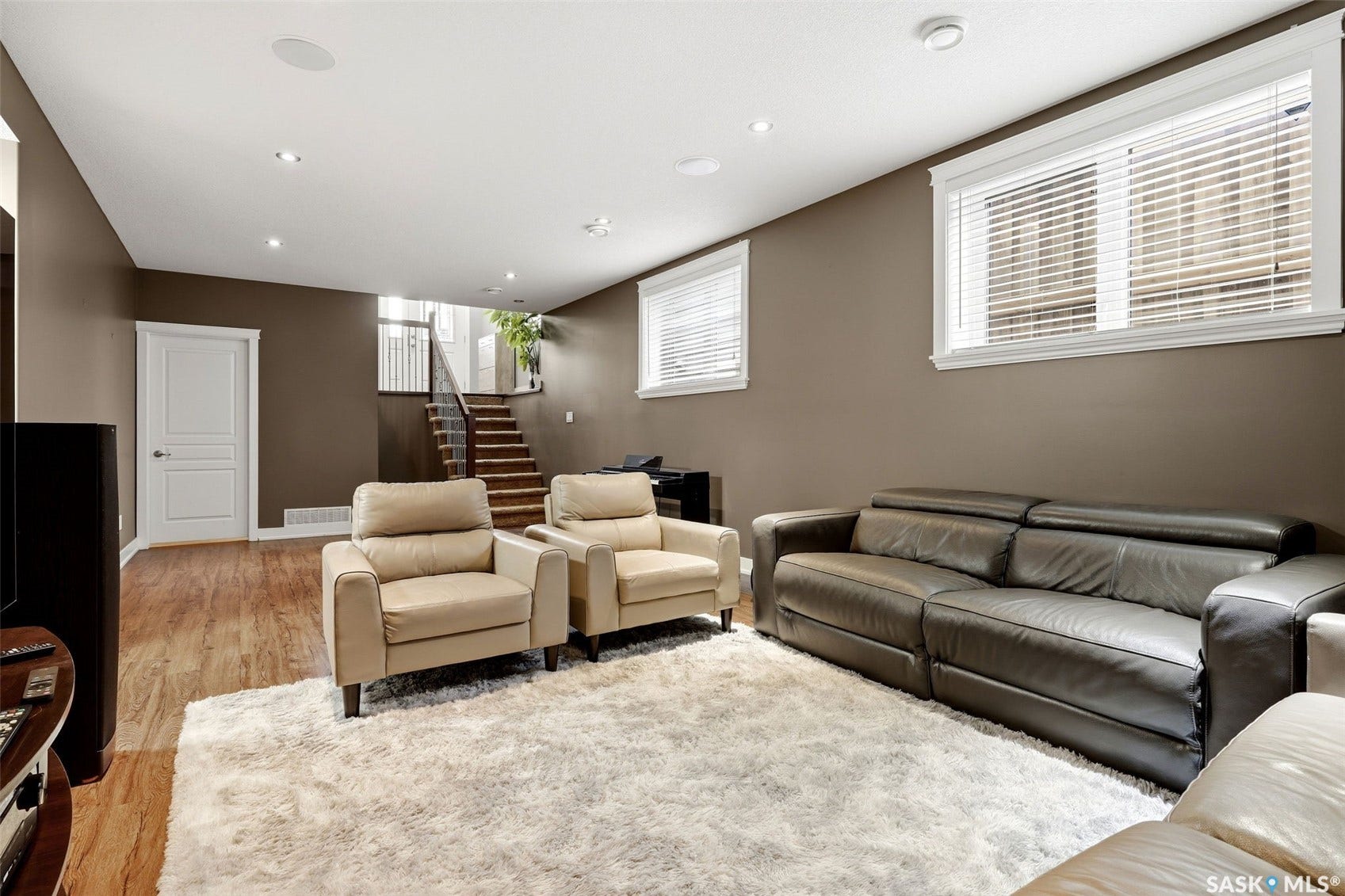 4555 Solie Crescent, Regina SK S4X 0B4 4555 Solie Crescent, Regina SK S4X 0B4