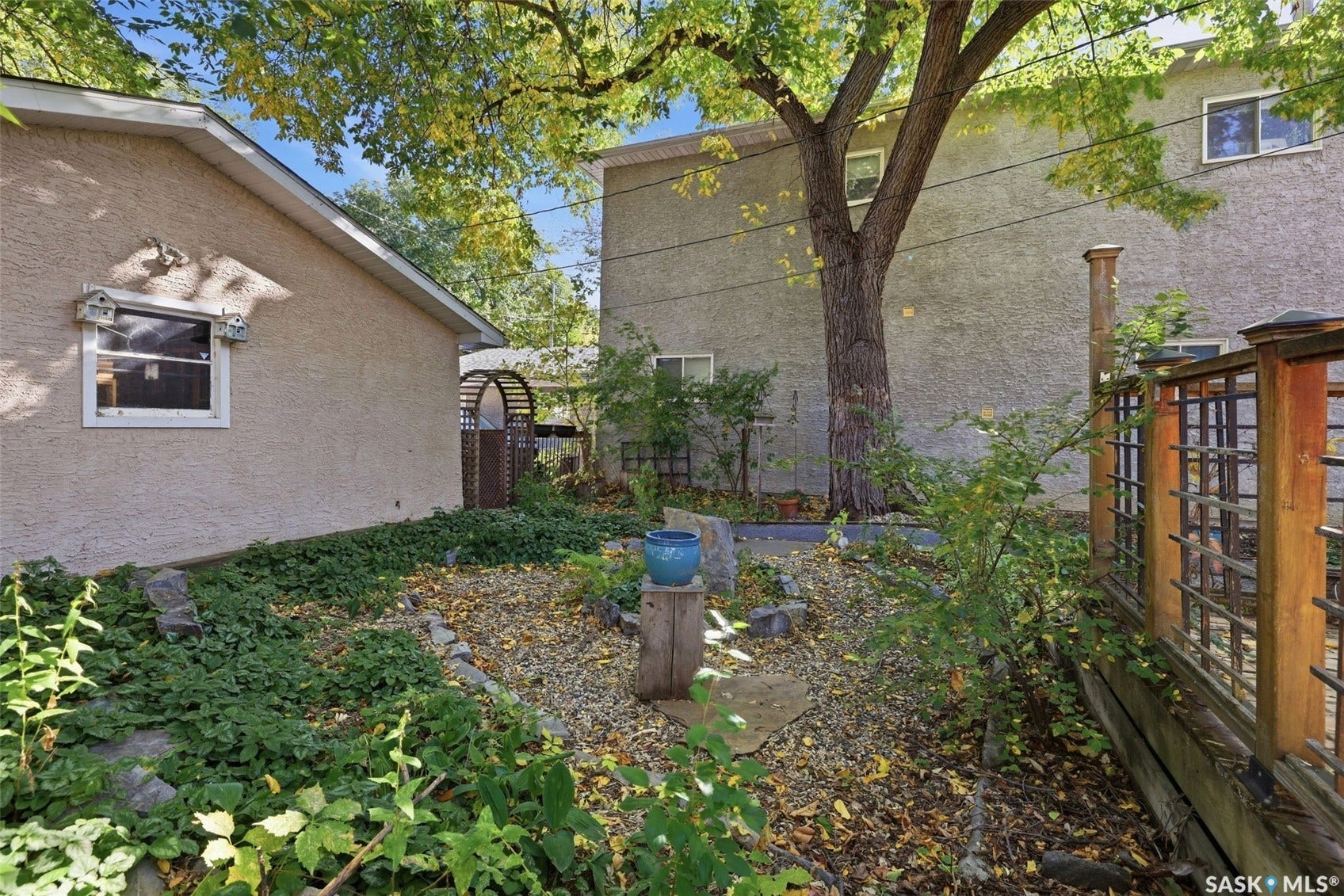 2917 Robinson Street, Regina SK S4S 1V2