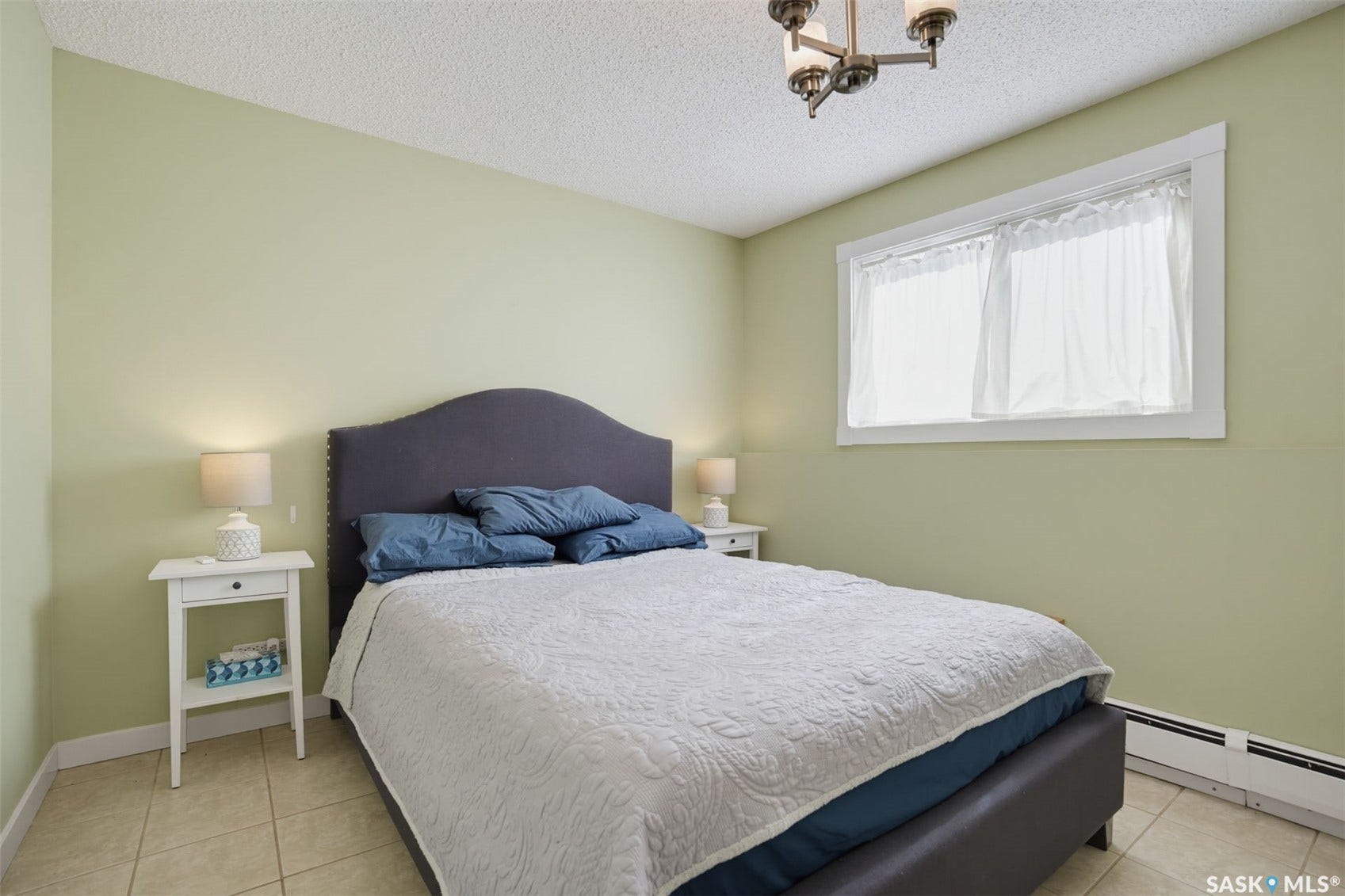 720 8th Street E, #104, Saskatoon SK S7H 0R3