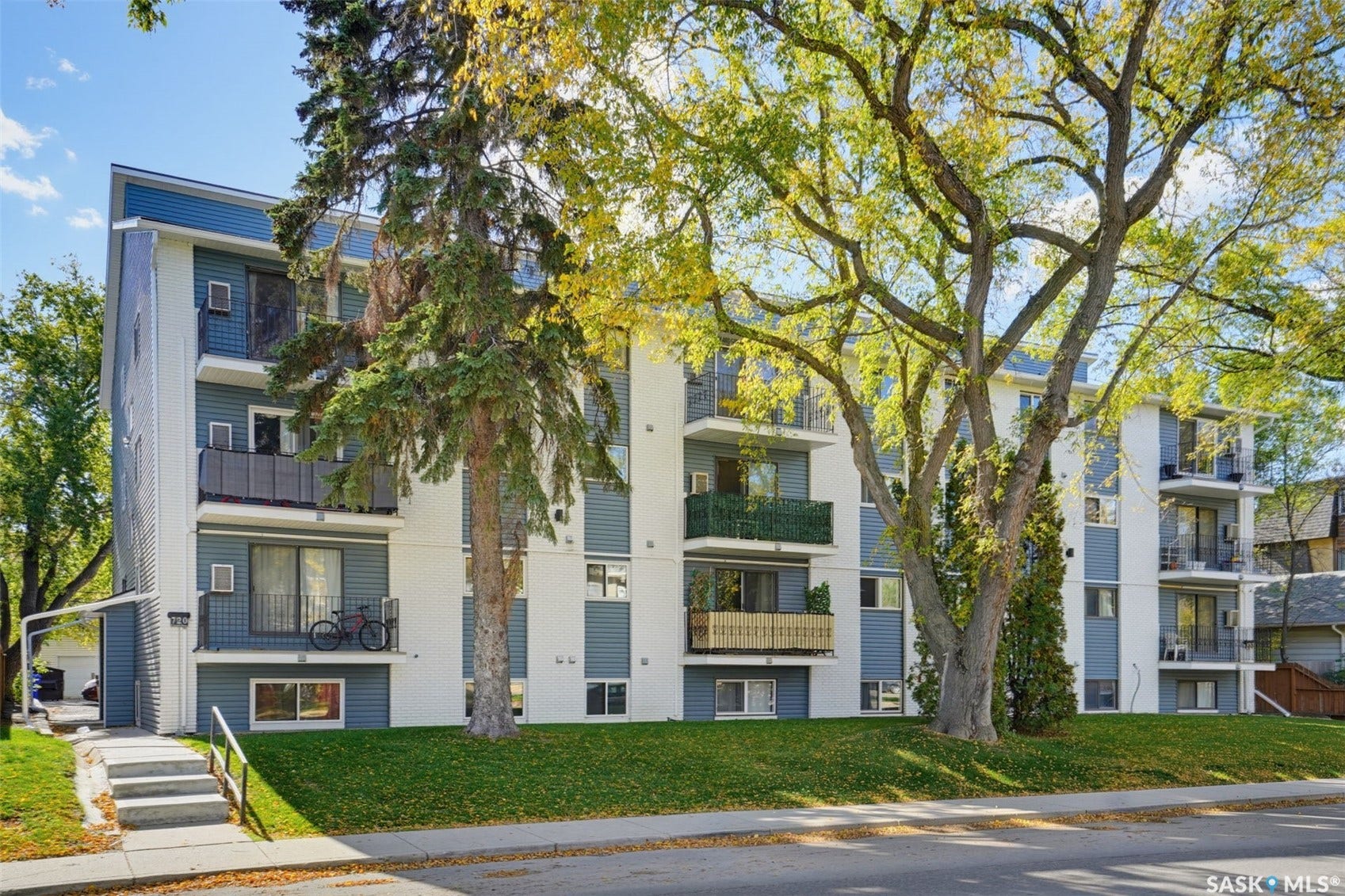 720 8th Street E, #104, Saskatoon SK S7H 0R3