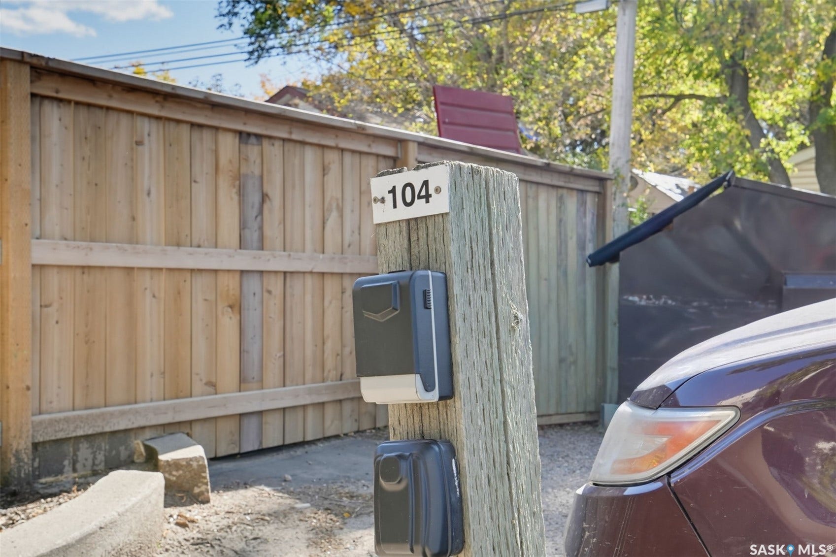 720 8th Street E, #104, Saskatoon SK S7H 0R3