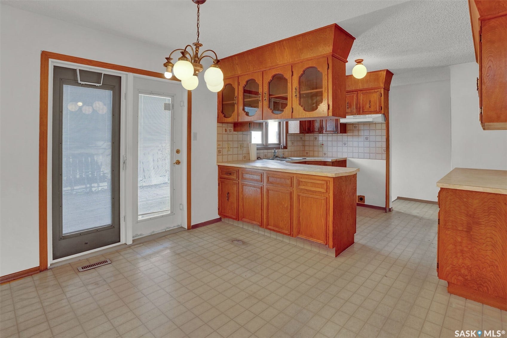 98 Alport Crescent, Regina SK S4R 7Y6