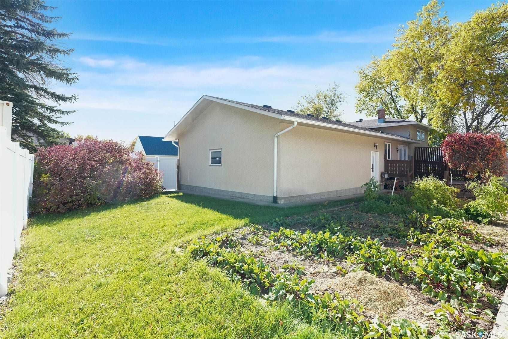 98 Alport Crescent, Regina SK S4R 7Y6